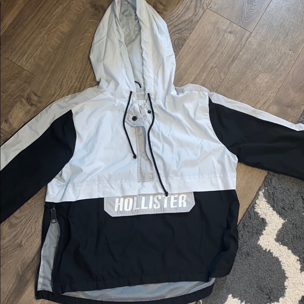 Hollister Quarter Zip Windbreaker Jacket✨‼️